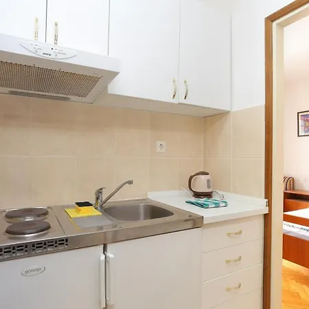 Slatine 13298e Appartamento *