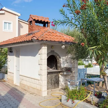 Slatine 13298e * Trogir