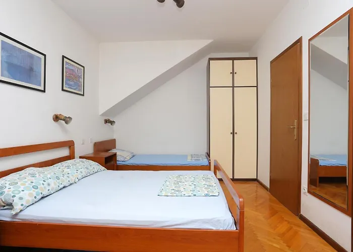 Appartement Slatine 13298e *